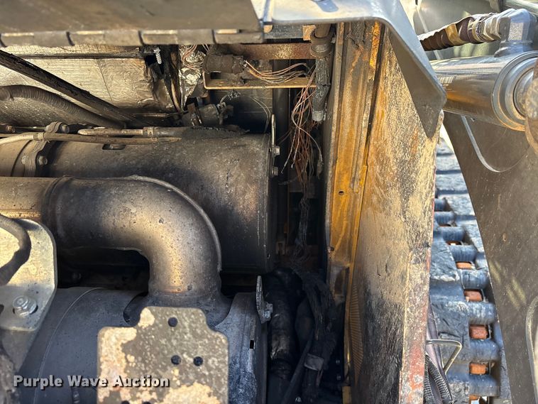 image for item YA4084 2024 John Deere 331G tracked skid steer loader