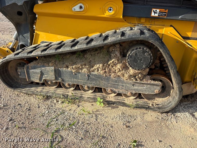 image for item YA4084 2024 John Deere 331G tracked skid steer loader