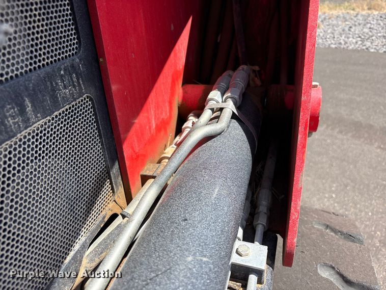 image for item YA4122 2022 Manitou 2600R skid steer loader