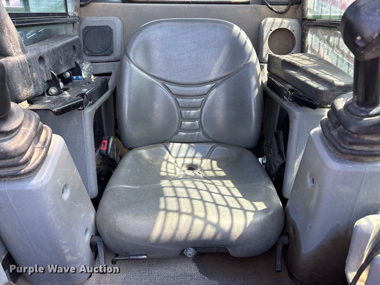image for item YA4122 2022 Manitou 2600R skid steer loader
