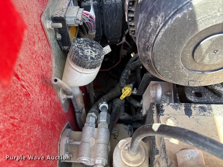 image for item YA4122 2022 Manitou 2600R skid steer loader
