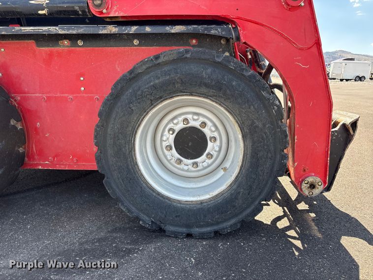 image for item YA4122 2022 Manitou 2600R skid steer loader