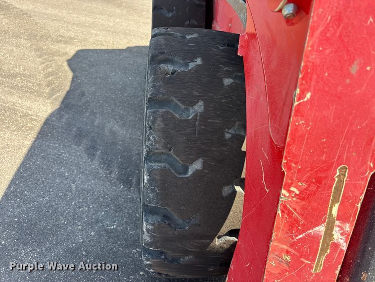 image for item YA4122 2022 Manitou 2600R skid steer loader
