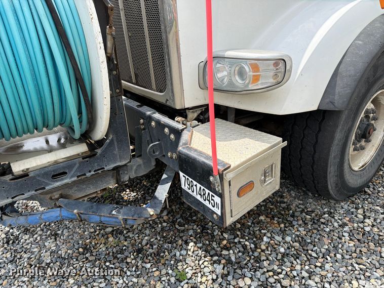 image for item YA4158 2016 Peterbilt 567 sewer jetter truck