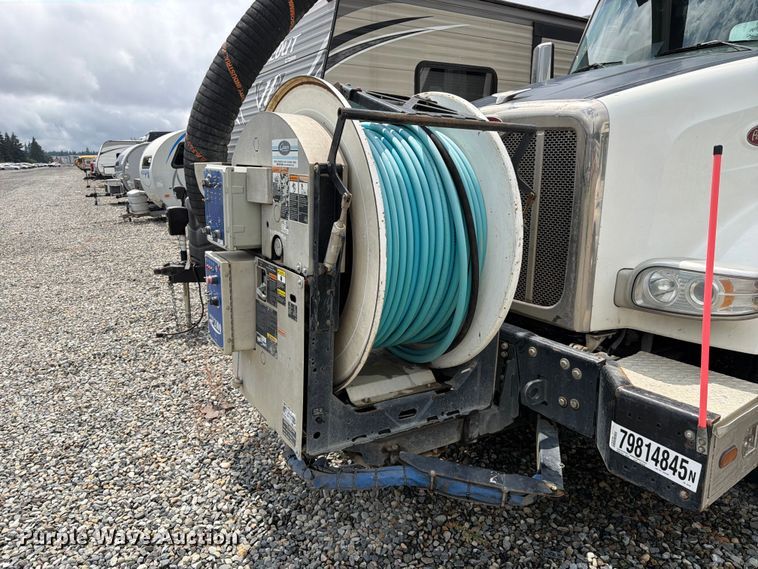 image for item YA4158 2016 Peterbilt 567 sewer jetter truck