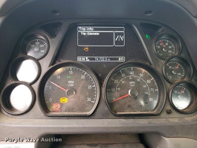 image for item YA4158 2016 Peterbilt 567 sewer jetter truck