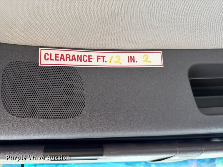 image for item YA4158 2016 Peterbilt 567 sewer jetter truck