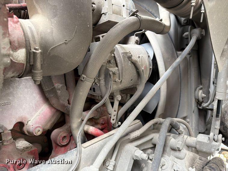 image for item YA4158 2016 Peterbilt 567 sewer jetter truck