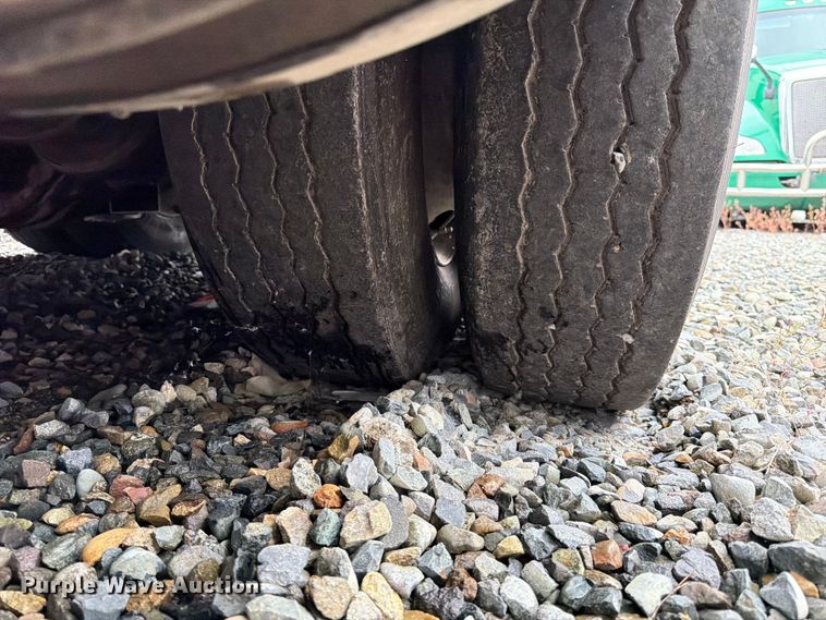 image for item YA4158 2016 Peterbilt 567 sewer jetter truck