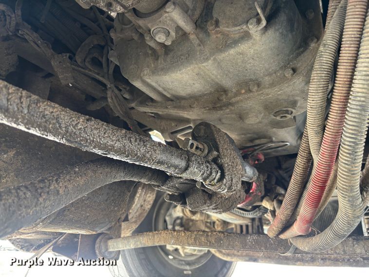 image for item YA4221 2017 Kenworth T880 dump truck