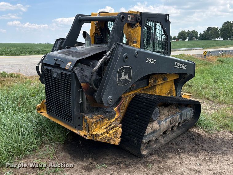 image for item YA4232 2021 John Deere 333G tracked skid steer loader
