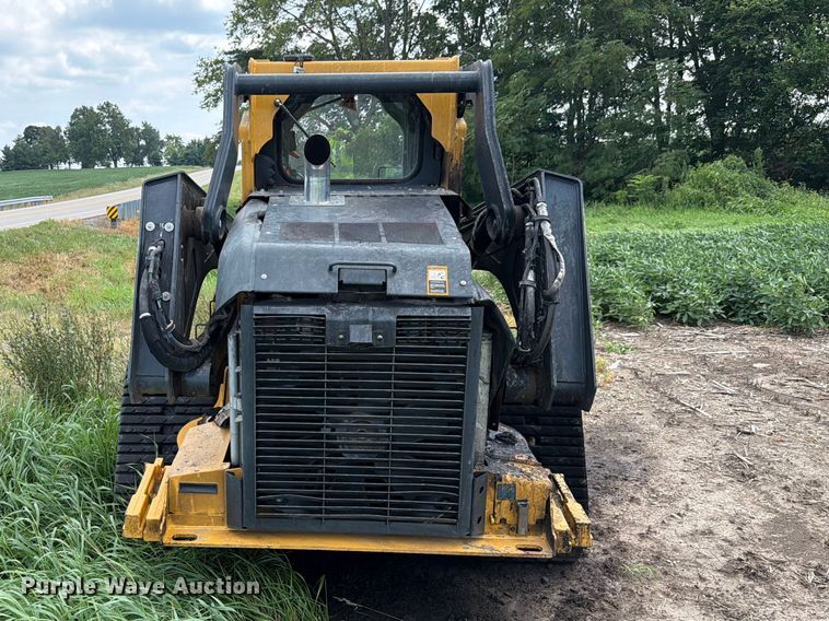 image for item YA4232 2021 John Deere 333G tracked skid steer loader
