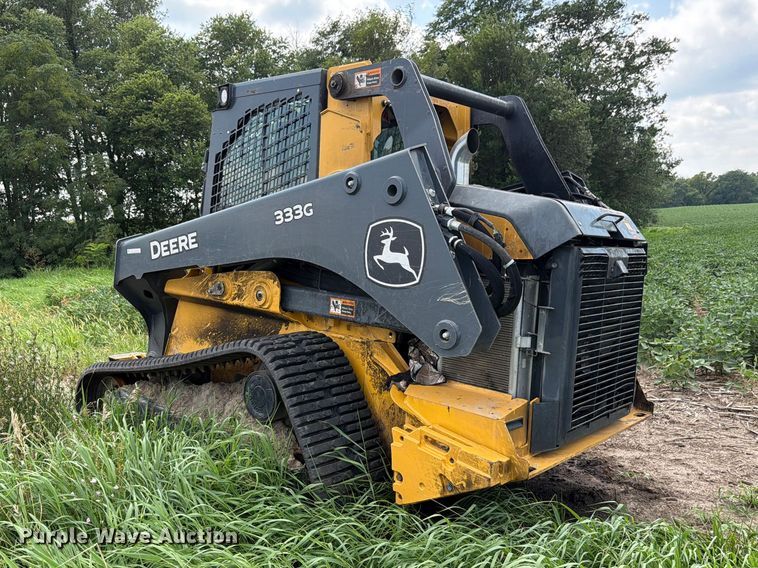 image for item YA4232 2021 John Deere 333G tracked skid steer loader