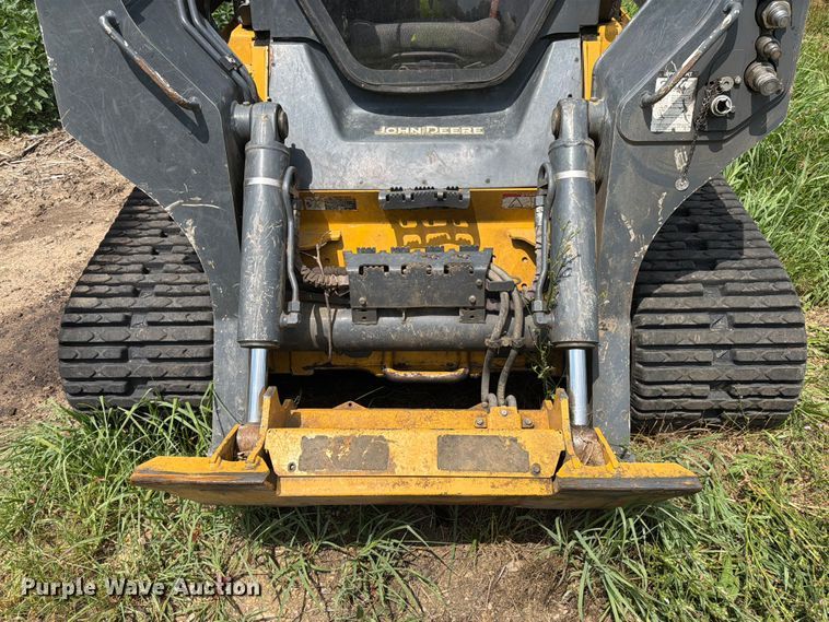 image for item YA4232 2021 John Deere 333G tracked skid steer loader