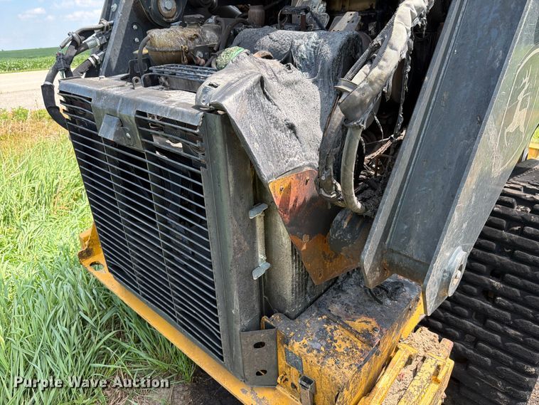 image for item YA4232 2021 John Deere 333G tracked skid steer loader