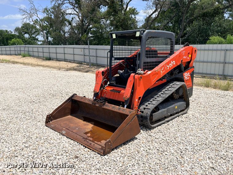 image for item YA4242 2022 Kubota SVL75-2 tracked skid steer loader