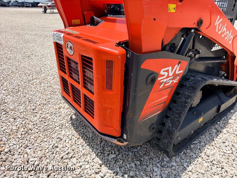 image for item YA4242 2022 Kubota SVL75-2 tracked skid steer loader