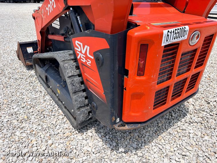 image for item YA4242 2022 Kubota SVL75-2 tracked skid steer loader
