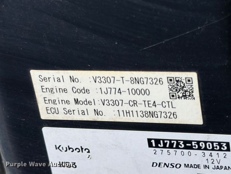 image for item YA4242 2022 Kubota SVL75-2 tracked skid steer loader