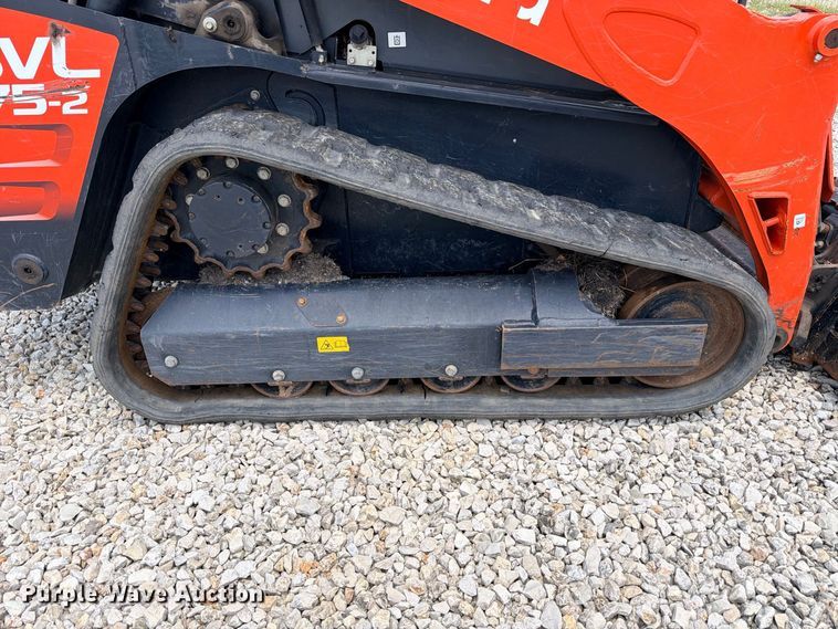 image for item YA4242 2022 Kubota SVL75-2 tracked skid steer loader