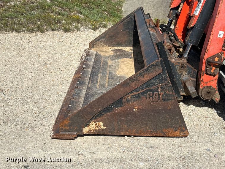 image for item YA4244 2017 Kubota SVL95-2S tracked skid steer loader