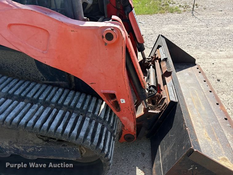 image for item YA4244 2017 Kubota SVL95-2S tracked skid steer loader