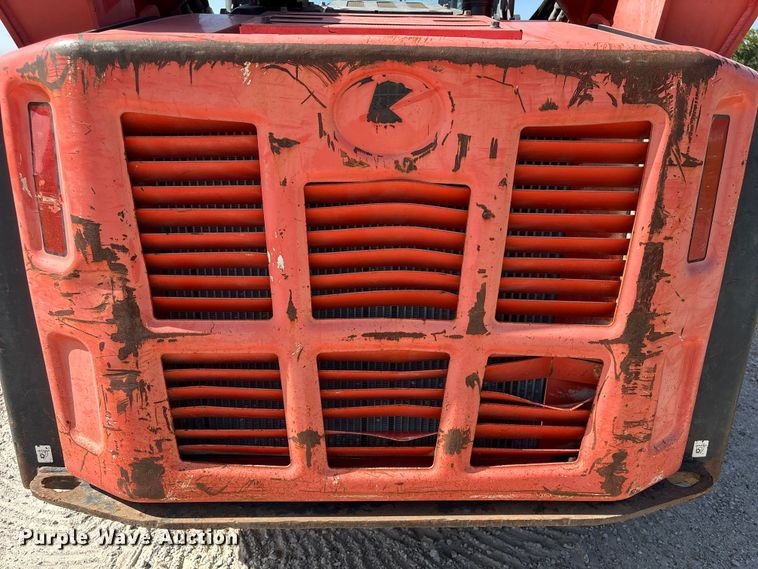 image for item YA4244 2017 Kubota SVL95-2S tracked skid steer loader