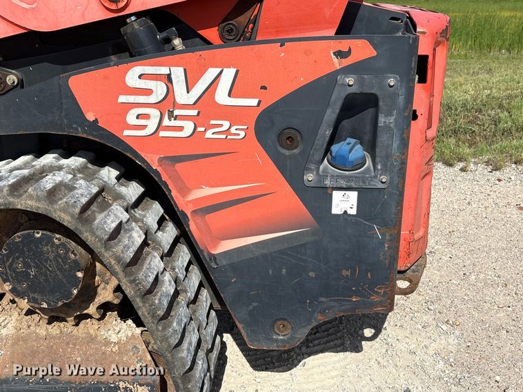 image for item YA4244 2017 Kubota SVL95-2S tracked skid steer loader