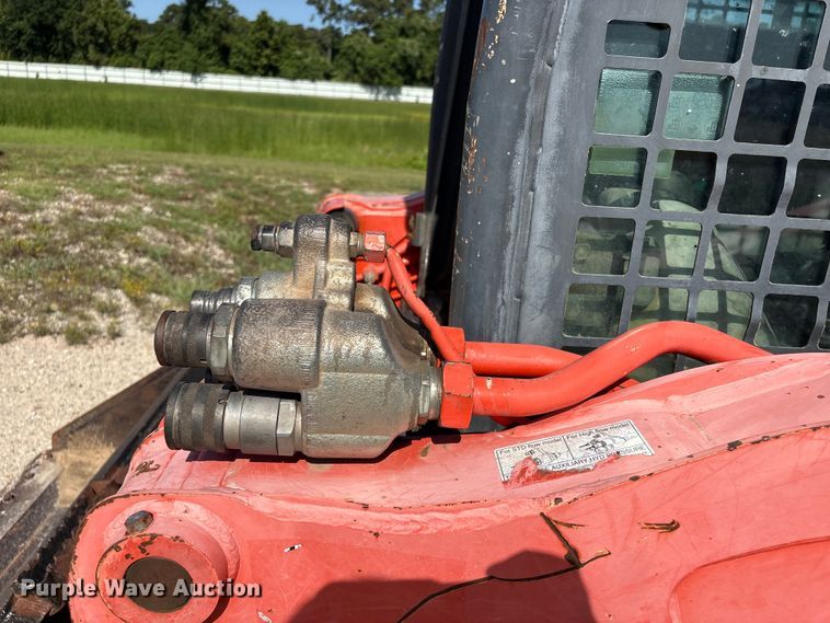 image for item YA4244 2017 Kubota SVL95-2S tracked skid steer loader