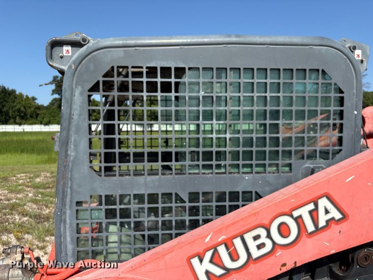 image for item YA4244 2017 Kubota SVL95-2S tracked skid steer loader
