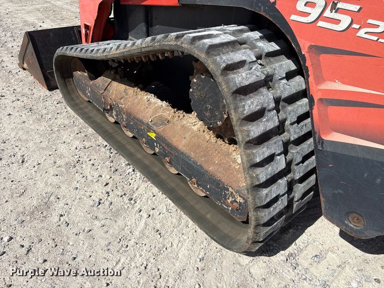 image for item YA4244 2017 Kubota SVL95-2S tracked skid steer loader
