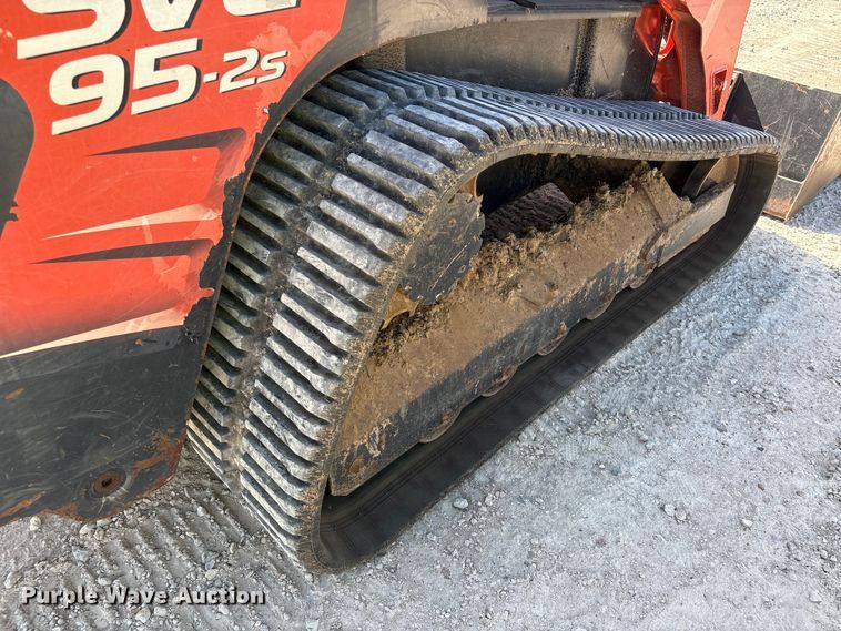 image for item YA4244 2017 Kubota SVL95-2S tracked skid steer loader