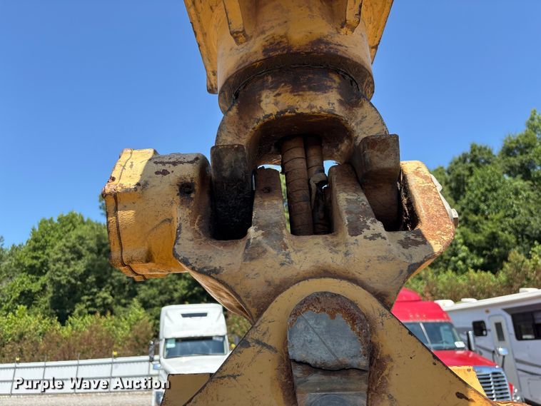 image for item YA6154 2015 TigerCat 630E skidder