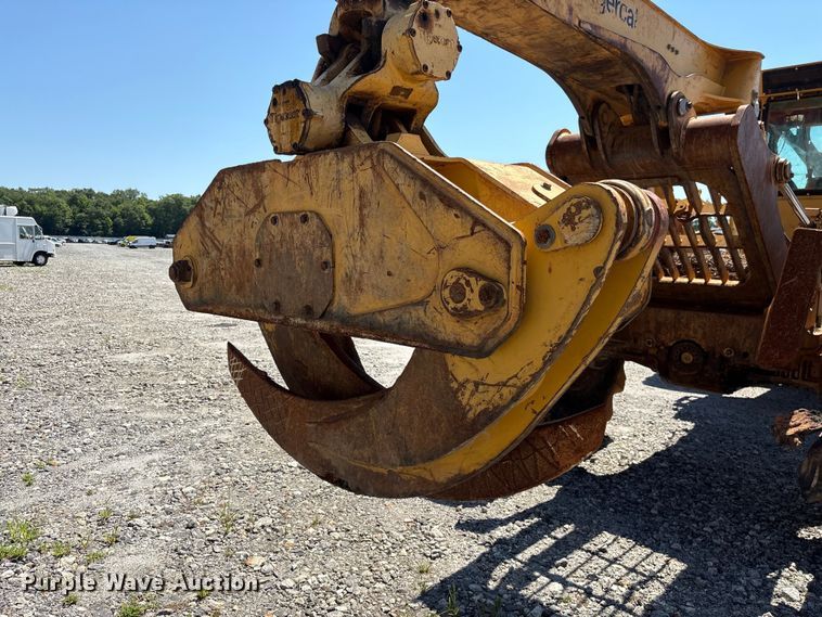 image for item YA6154 2015 TigerCat 630E skidder