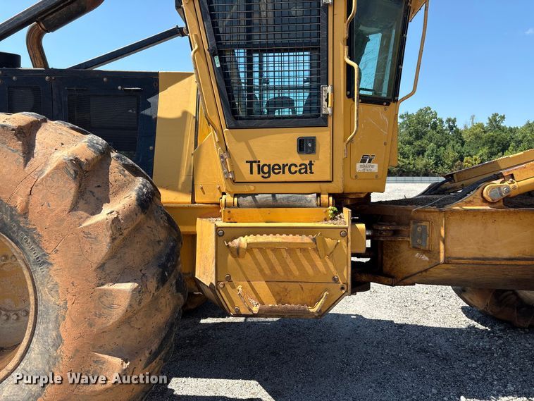 image for item YA6154 2015 TigerCat 630E skidder