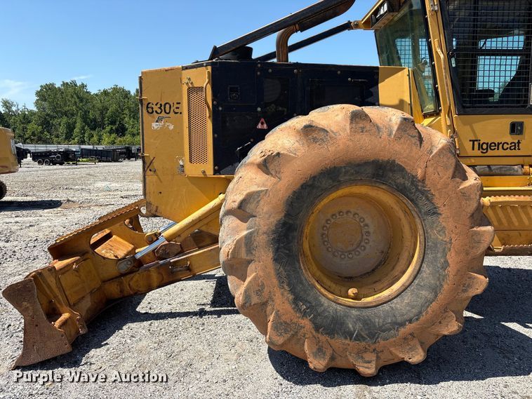 image for item YA6154 2015 TigerCat 630E skidder