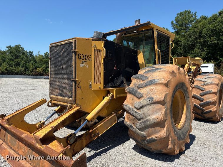 image for item YA6154 2015 TigerCat 630E skidder
