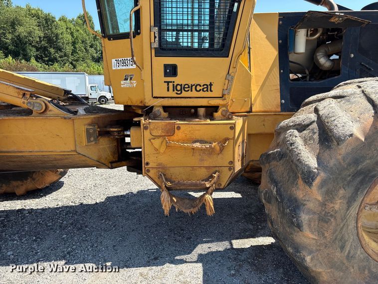 image for item YA6154 2015 TigerCat 630E skidder