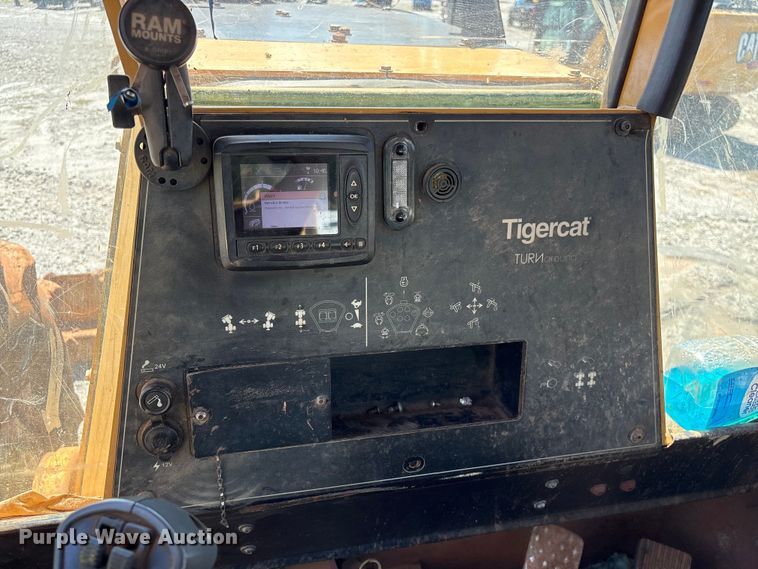image for item YA6154 2015 TigerCat 630E skidder