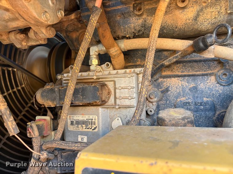 image for item YA6154 2015 TigerCat 630E skidder