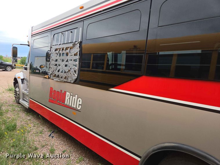 image for item DQ0000 2016 IC Corporation Eldorado shuttle bus