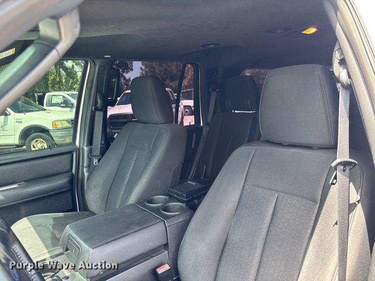 image for item DU6398 2017 Ford Expedition SUV