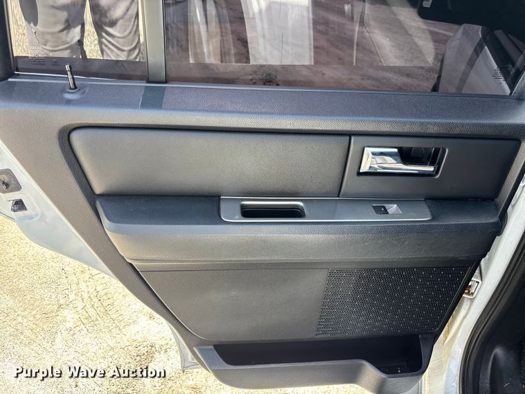 image for item DU6398 2017 Ford Expedition SUV