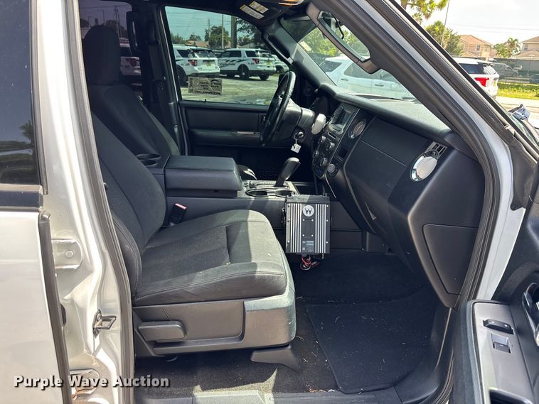 image for item DU6398 2017 Ford Expedition SUV
