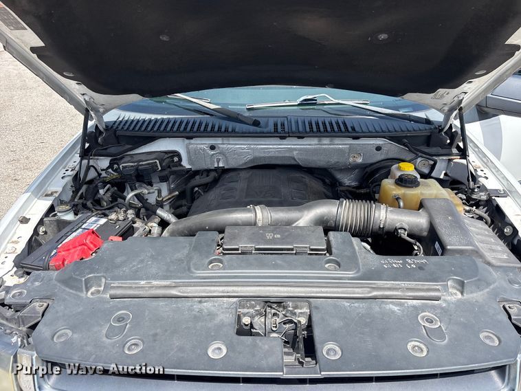 image for item DU6398 2017 Ford Expedition SUV