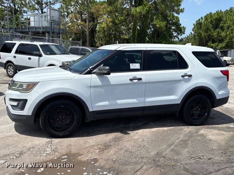 image for item DU6399 2016 Ford Explorer Police Interceptor SUV