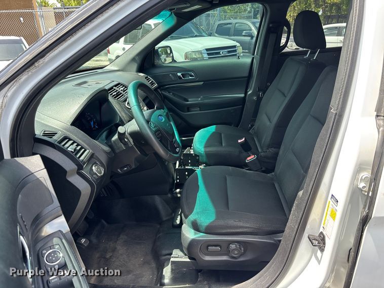 image for item DU6399 2016 Ford Explorer Police Interceptor SUV
