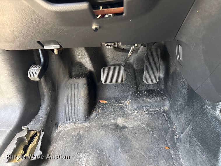 image for item DU6400 2015 Ford Taurus 