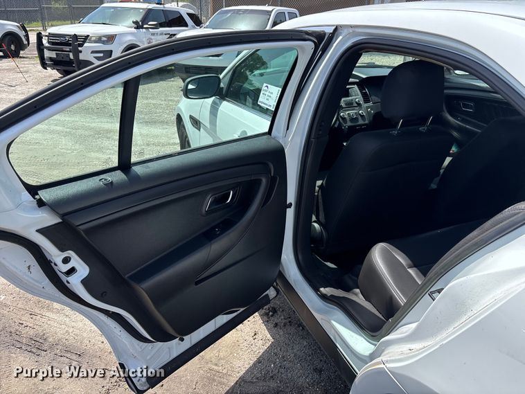 image for item DU6400 2015 Ford Taurus 