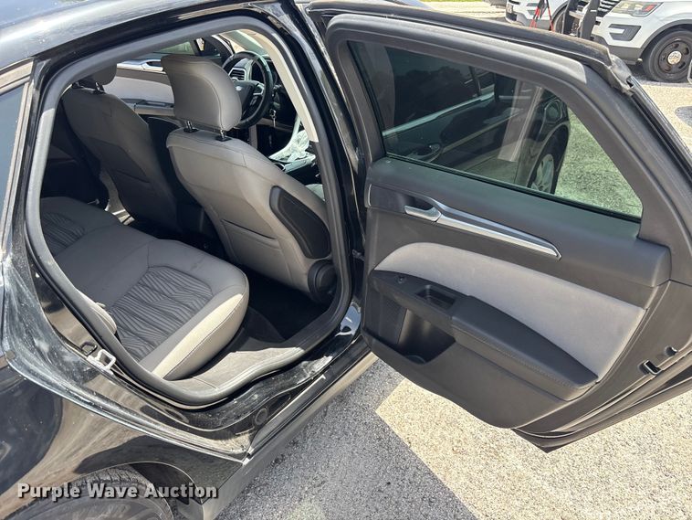 image for item DU6401 2016 Ford Fusion 